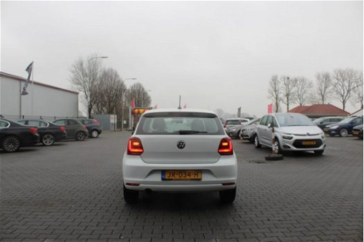 Volkswagen Polo - 1.4 TDI Comfortline Connected Series - 1