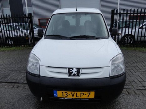 Peugeot Partner - 170C 1.6 HDI 4 deurs grijs kenteken, remt, rijd en schakelt prima - 1