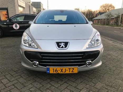 Peugeot 307 - 1.6-16V Premium zeer nette auto airco 85000 km - 1