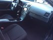 Toyota Avensis Wagon - 2.0 VVTi Business - 1 - Thumbnail
