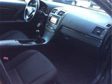 Toyota Avensis Wagon - 2.0 VVTi Business