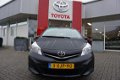 Toyota Yaris - 1.3 VVT-i Now - 1 - Thumbnail