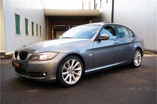 BMW 3-serie - 318i High Executive *Automaat *Navi *Leder *Schuifdak - 1