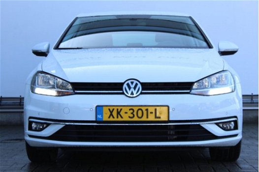 Volkswagen Golf - 1.0 TSI Comfortline Business Navigatie | Cruise contr. | Climate contr. | Massage - 1