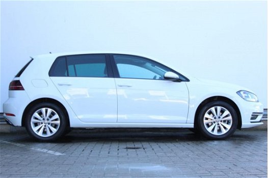 Volkswagen Golf - 1.0 TSI Comfortline Business Navigatie | Cruise contr. | Climate contr. | Massage - 1