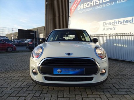 Mini Mini Cooper - 1.2 102pk One 71Dkm Airco Key-Less Stoelverwarming Parkeersensoren 1e Eig - 1