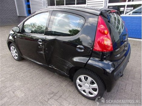 Peugeot 107 - 1.0 12V XS - 1