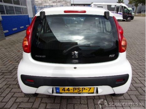 Peugeot 107 - 1.0 12V ACCENT AIRCO - 1