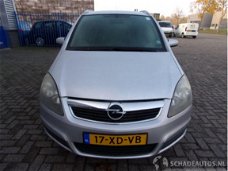 Opel Zafira - 2.2 ENJOY