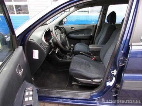 Honda HR-V - 1.6I 4WD - 1