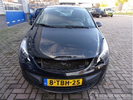 Opel Corsa - 1.3 CDTI BUSINESS+ - 1
