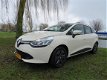 Renault Clio Estate - 1.5 dCi 2015 122000km NAVI PRIVACY R-LINK UNIEKE COMBINATIE *BOVAG - 1 - Thumbnail