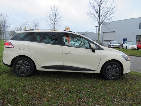 Renault Clio Estate - 1.5 dCi 2015 122000km NAVI PRIVACY R-LINK UNIEKE COMBINATIE *BOVAG - 1