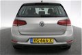 Volkswagen Golf - 1.6 TDI 90 PK Trendline Nieuw model / Navi / Led - 1 - Thumbnail