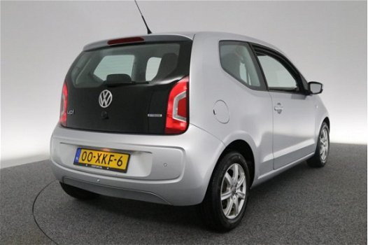 Volkswagen Up! - 1.0 move up BlueMotion Airco / Navi / PDC / Cruise - 1