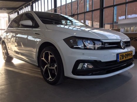 Volkswagen Polo - 1.0 TSI 95pk R-Line Comfortline | Navigatie | 17inch | R-line | App connect | Lich - 1