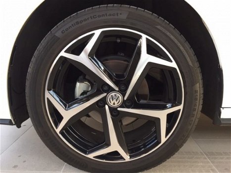 Volkswagen Polo - 1.0 TSI 95pk R-Line Comfortline | Navigatie | 17inch | R-line | App connect | Lich - 1