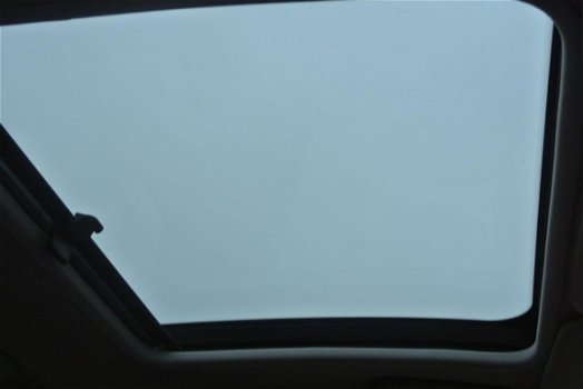 Renault Clio - 1.6-16V Dynamique Luxe airco panoramadak nieuwe apk inruil mogelijk nap - 1