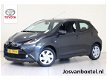 Toyota Aygo - 1.0 VVT-i x-play NAVIGATIE + CAMERA - 1 - Thumbnail