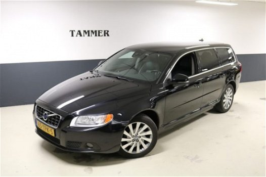 Volvo V70 - 2.0 D3 LIMITED EDITION - 1