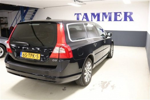 Volvo V70 - 2.0 D3 LIMITED EDITION - 1