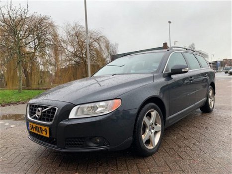 Volvo V70 - 2.0D Limited Edition Leer 2010 246.000km 1 eigenaar - 1