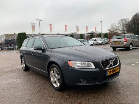 Volvo V70 - 2.0D Limited Edition Leer 2010 246.000km 1 eigenaar - 1