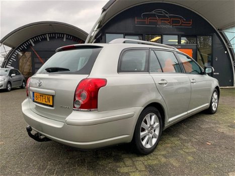 Toyota Avensis Wagon - 2.0 VVTi Luna 100% Dealer Onderhouden - 1