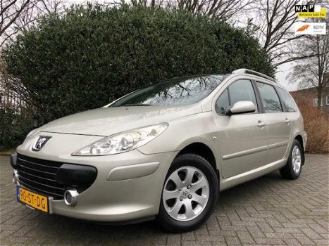 Peugeot 307 SW - 1.6-16V Pack , CLIMA, cruise control, panoramadak - 1