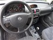 Opel Corsa - 1.2 16V Comfort Automaat, bj.2002, grijs metallic, NAP uitdraai met 138357 km.en APK to - 1 - Thumbnail
