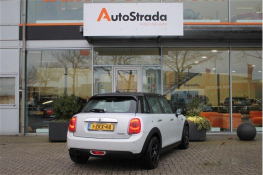 Mini Mini Cooper - 1.5 Chili, Head-Up, Navi, Half leder, Clima, Cruise - 1