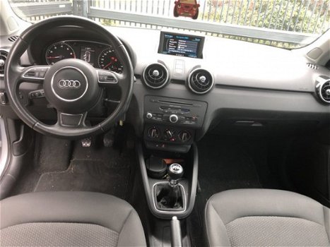 Audi A1 Sportback - 1.2 TFSI 86pk Admired S Line - 1