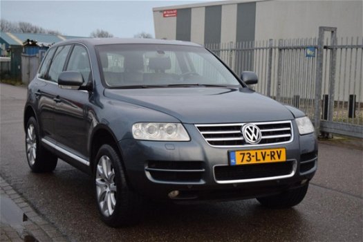 Volkswagen Touareg - 5.0 V10 TDI | Youngtimer | Automaat | NAP + APK 7-2020 - 1