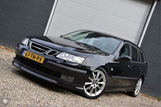 Saab 9-3 Sport Estate - - 2.8 V6 T Aero Automaat/ Harman Kardon/ Xenon/ Afn. trekhaak - 1