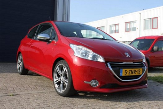 Peugeot 208 - Allure 1.6 VTI GT-Line - 1