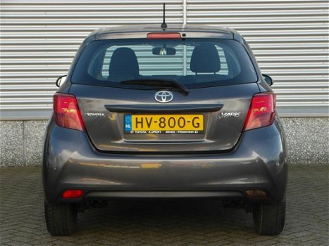 Toyota Yaris - 1.3 VVT-i Aspiration 5drs Automaat Airco Cruise - 1