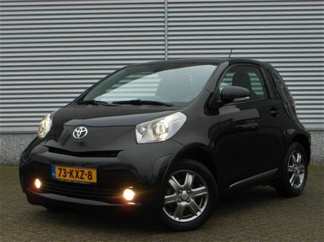 Toyota iQ - 1.0 VVT-i Aspiration Automaat Clima Smart Entry - 1