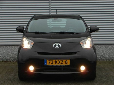 Toyota iQ - 1.0 VVT-i Aspiration Automaat Clima Smart Entry - 1