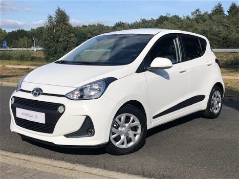 Hyundai i10 - 1.0i Premium | Airco | Cruise Control | Bluetooth | Navigatie | - 1