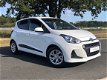 Hyundai i10 - 1.0i Premium | Airco | Cruise Control | Bluetooth | Navigatie | - 1 - Thumbnail