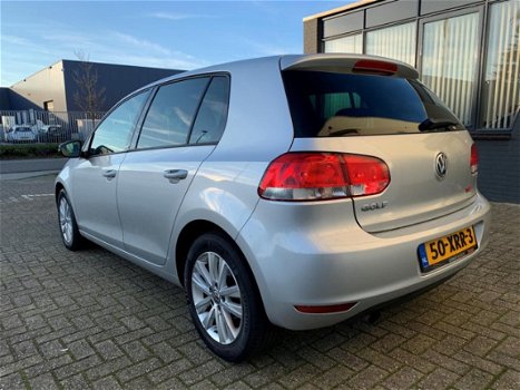 Volkswagen Golf - 1.6 TDI Highline DSG AUTOMAAT VOL ONDERH NETTE AUTO - 1