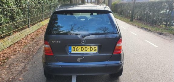 Mercedes-Benz A-klasse - 140 Avantgarde - 1