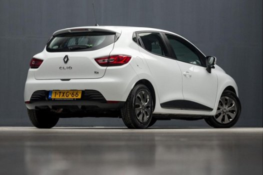 Renault Clio - 0.9 TCe Sport (NAVIGATIE, AIRCO, CRUISE, SPORTSTUUR, 45.000KM, TELEFOON, ISOFIX, SPOR - 1