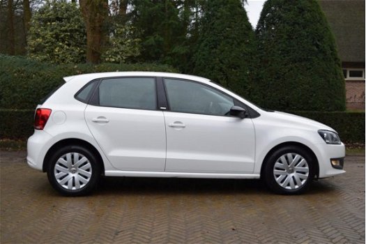 Volkswagen Polo - 1.6 TDI Trendline STYLE / PIONEER - 1