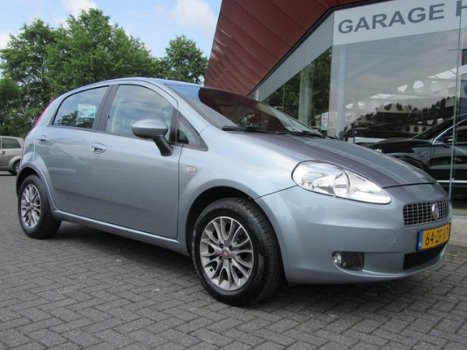 Fiat Grande Punto - 1.2i Dynamic 5 deurs. Airco, cruise (occasion) - 1