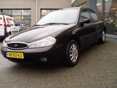 Ford Mondeo - 2.0 I HB 16V