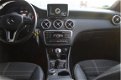 Mercedes-Benz A-klasse - 180 Prestige airco / cruise control / parkeersensoren / stoelverwarming / L - 1 - Thumbnail