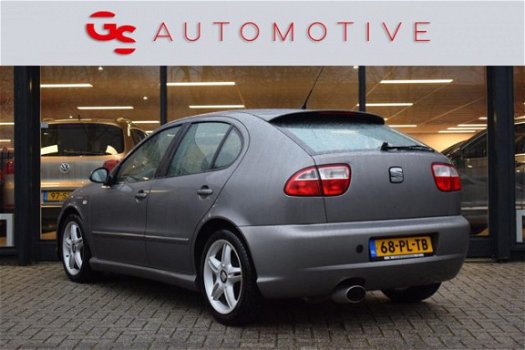 Seat Leon - 1.8-20VT Topsport 225PK met 17inch lmv, ecc, kenwood bluetooth audio systeem en nieuwe A - 1