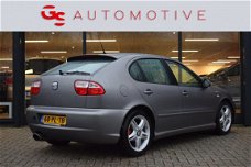 Seat Leon - 1.8-20VT Topsport 225PK met 17inch lmv, ecc, kenwood bluetooth audio systeem en nieuwe A