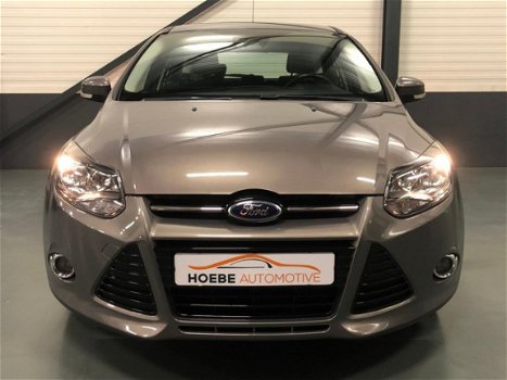 Ford Focus - 1.6 EcoBoost Titanium BLINDSPOT / NAVI / TREKHAAK / CRUISE / CLIMA - 1